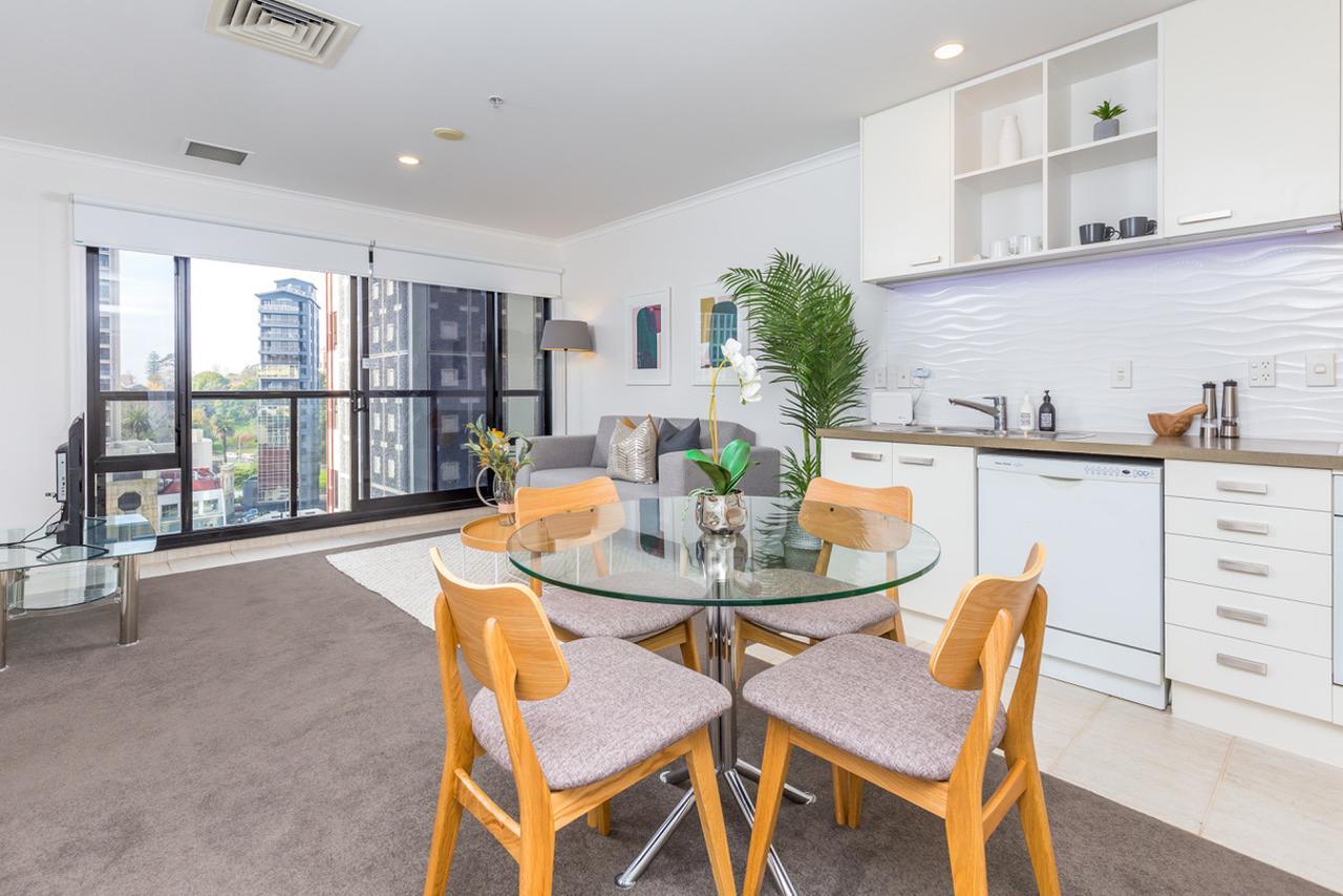 Gorgeous Apartment! Nice Views, Pool And Gym. โอ๊คแลนด์ ภายนอก รูปภาพ